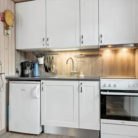 40553-juelsminde-pot-strandby-393 * Sonderby (Midtjylland)
